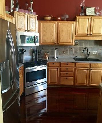Beautifully updated kitchen
