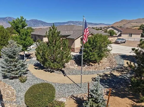 1572 Amber Rose Dr, Minden, NV 89423