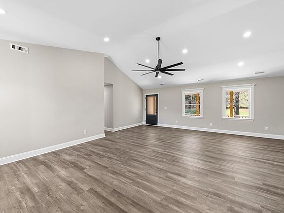 5th image of 861 Union Church Rd