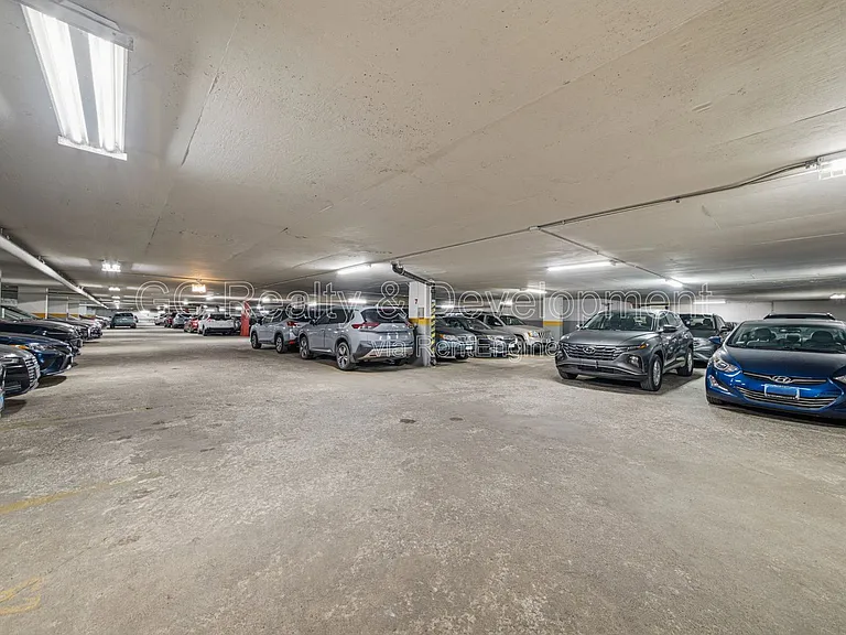 655 W Irving Park Rd #3513 — Photo 17