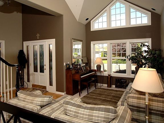 Formal Living Room 