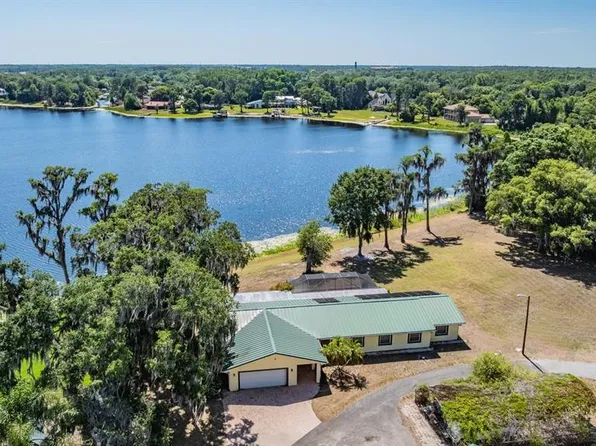 215 Lake Brant Dr, Lutz, FL 33548