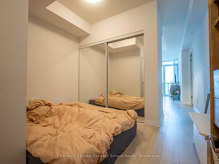 7895 Jane St #2412 — Photo 12
