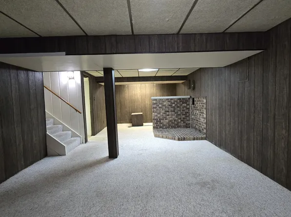 410 Allendale Pl, Flint, MI 48503