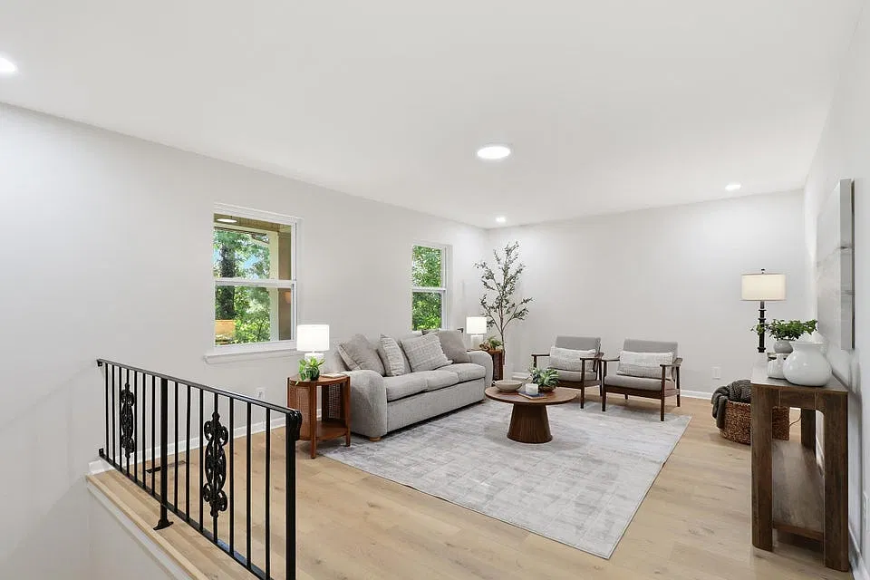 4 bed, 2133 sqft, $2,900 — Photo 4