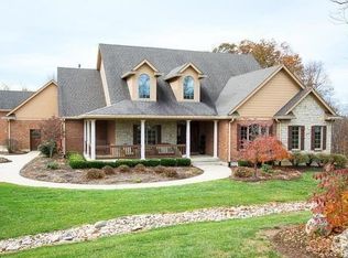 482 Fall View Ct, Springboro, OH 45066