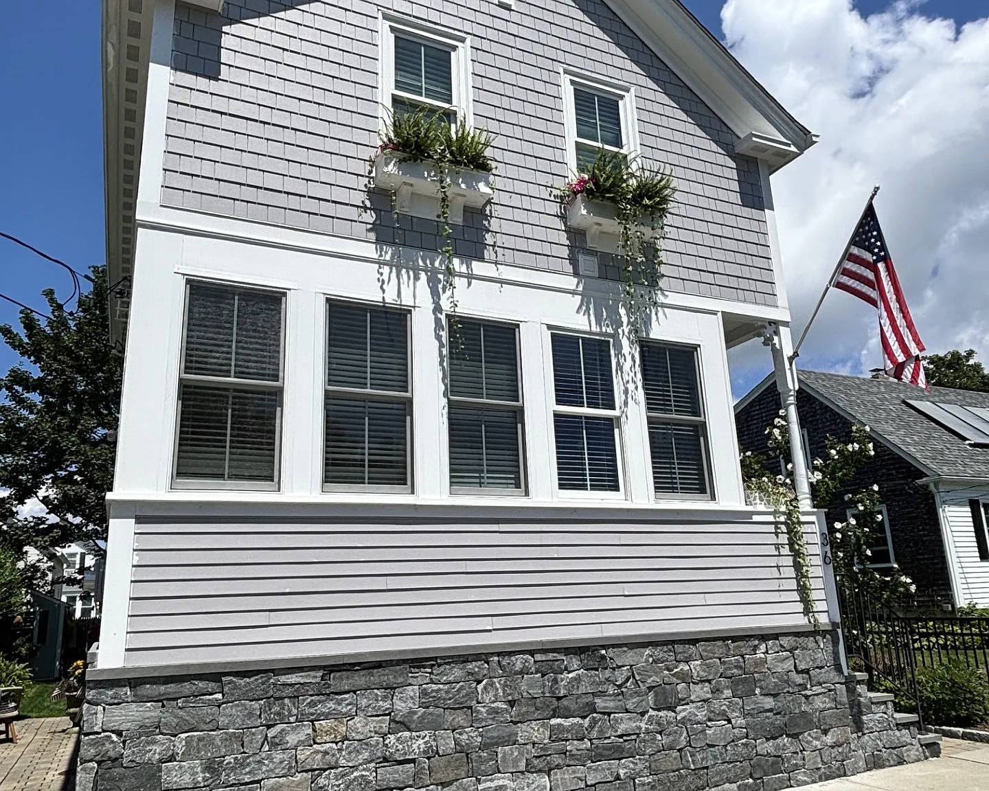 3 bed, 1222 sqft, $3,000 — Photo 3