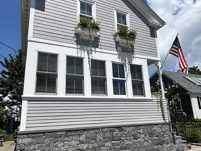 36 Grafton St — Photo 2