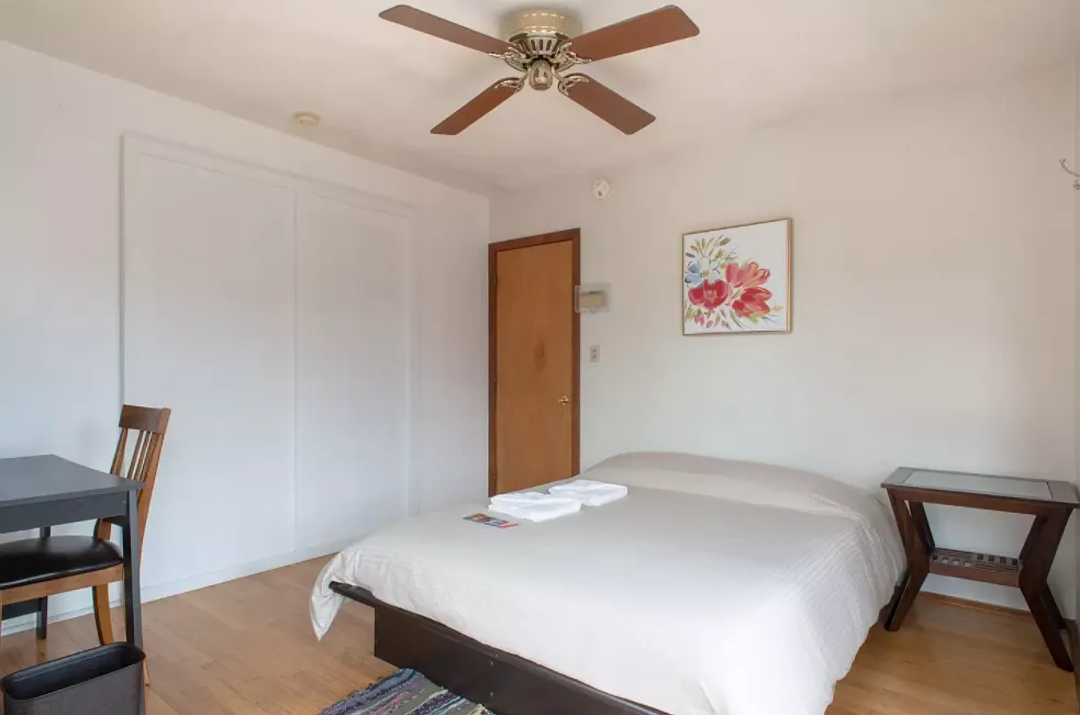 3 bed, 3000 sqft, $800 — Photo 3