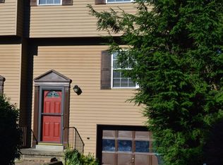 213 Opal Dr, Cranberry Township, PA 16066