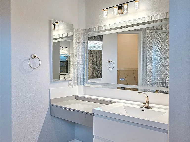 10534 Mandarino Ave — Photo 38
