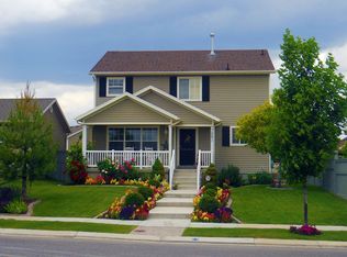 7881 N Saddleback Dr, Eagle Mountain, UT 84005