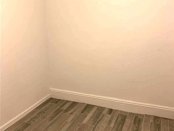 4th image of 9429 86th St #2