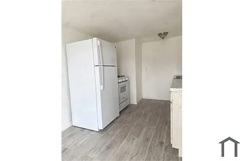721 W Cheryl Dr #1 Photo 1