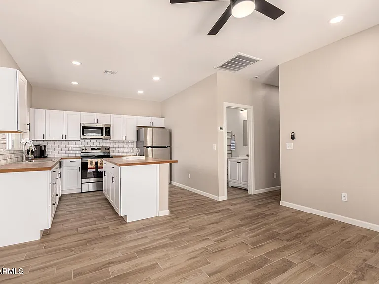 2746 W Pima St #2 — Photo 9