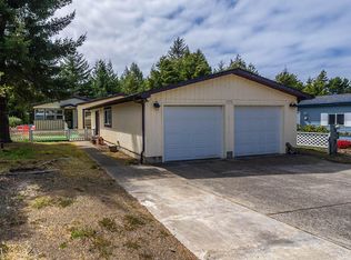 275 Seagrove Loop, Lincoln City, OR