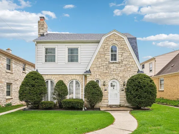 5813 West Filmore DRIVE #5815, West Allis, WI 53219