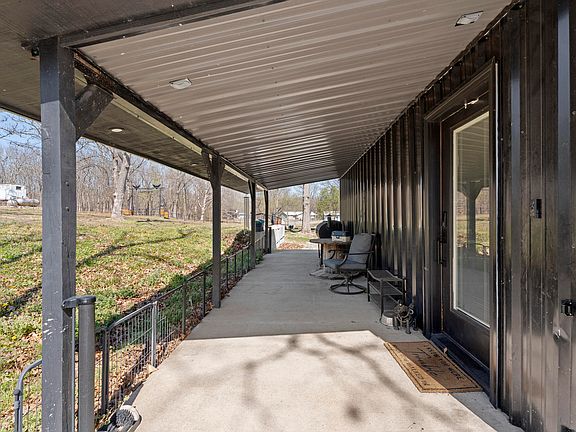 5th image of 19510 S 605th Rd