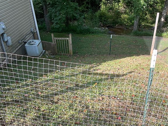 Fenced Pet Area