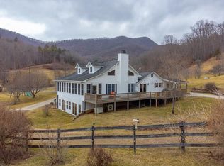 2206 Mountain Grove Rd, Franklin, NC 28734