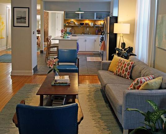 4th image of 1530 W Superior St #3