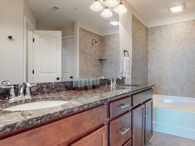 2093 Newark Ln — Photo 19
