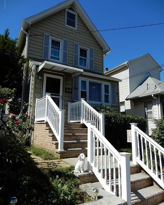 1st image of 72 Seymour Ave