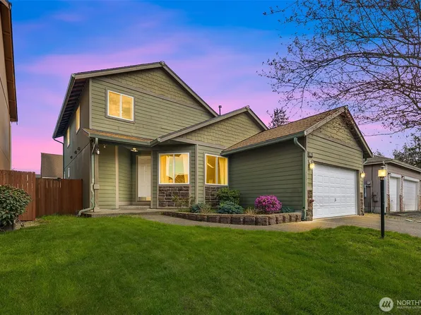 17915 25th Avenue E, Tacoma, WA 98445
