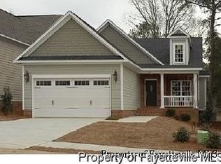 247 Blueridge Rd, Fayetteville, NC 28303