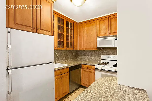 Sold by Corcoran | media 19