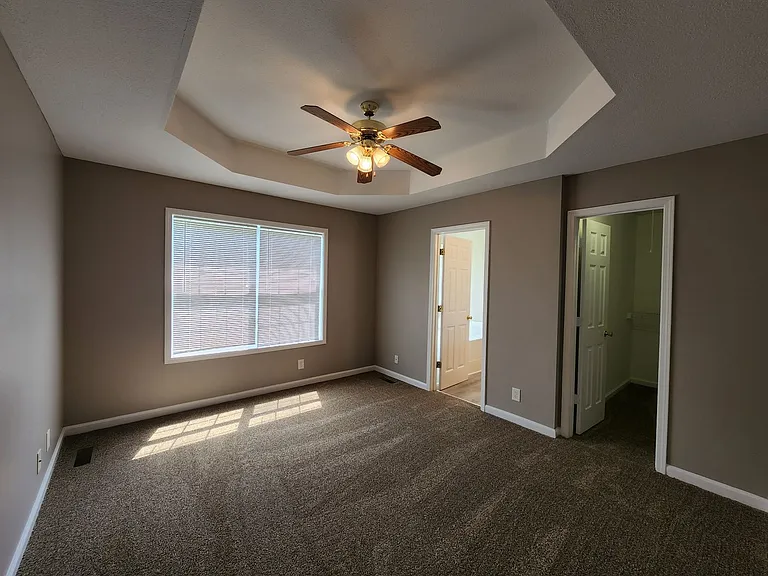 163 Appellate Ct — Photo 6