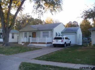 5817 Northwest Dr, Omaha, NE 68104