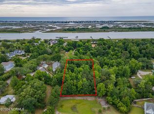1904 Middle Sound Loop Rd, Wilmington, NC 28411