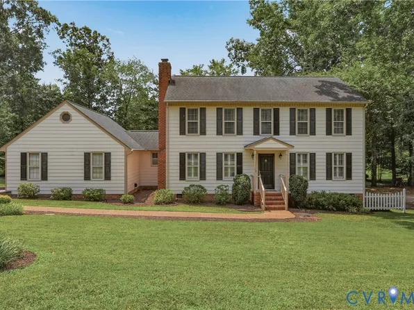 9157 Chatham Grove Ln, North Chesterfield, VA 23236