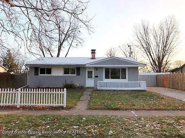 4401 Stillwell Ave photo 1