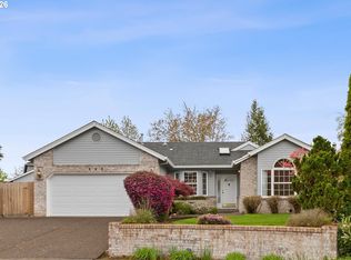 345 NE Milne Ct, Hillsboro, OR 97124