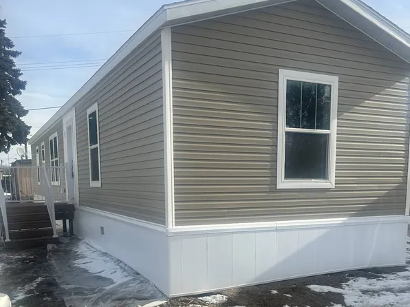 7435 Oakley St NE #D435, Fridley, MN 55432