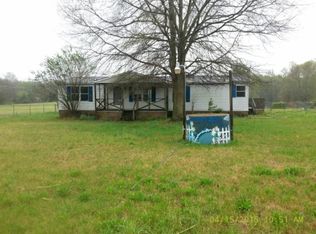 750 Markland Rd, Advance, NC 27006