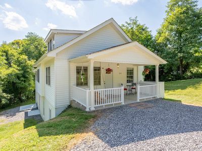 810 Ellett Rd, Blacksburg, VA, 24060