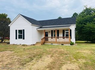 130 W Grove St, Magazine, AR 72943