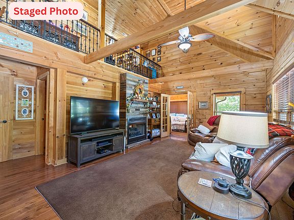 5th image of 1659 Ravens Den Rd