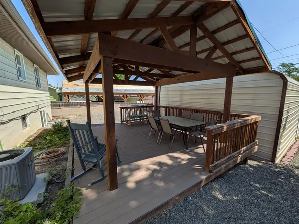1633 Crook Ave #1, Cheyenne, WY 82001