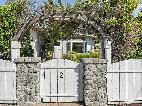 2 Somerset Ln Photo 1