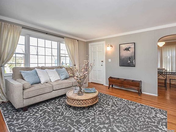 2nd image of 52 Marino Ave