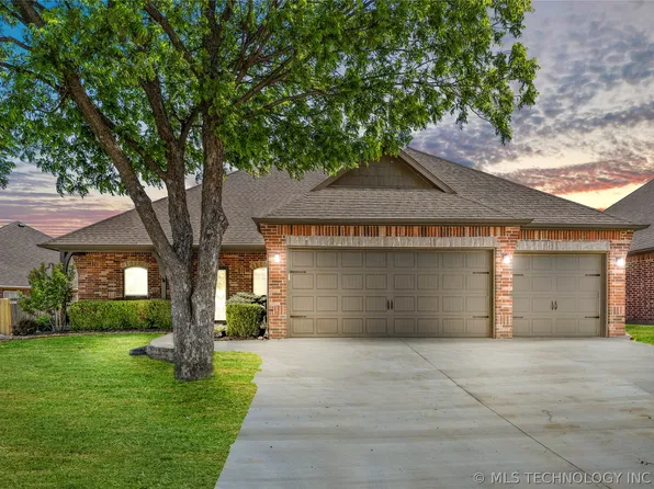 14501 Courtney Ln, Glenpool, OK 74033