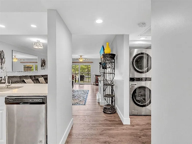12500 SW 5th Ct #208M — Photo 24