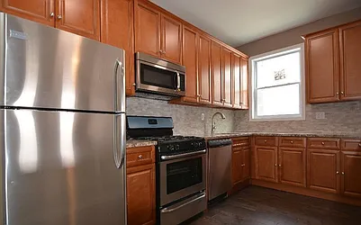 Rented by Helen Tsialokostas, LREB