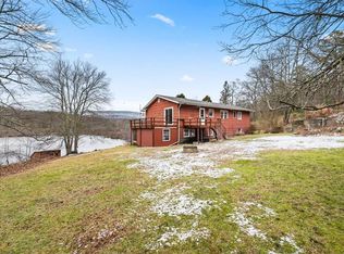 96 Weed Rd, Shawangunk, NY 12566