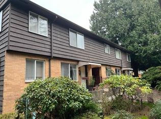 9153 45th Ave SW, Seattle, WA 98136