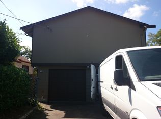 729 N 97th St, Seattle, WA 98103